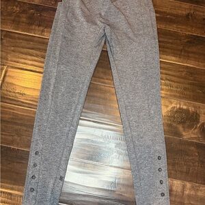 Gymshark Women’s Medium Gray Marled High Waisted Pocket Leggings Button Detail